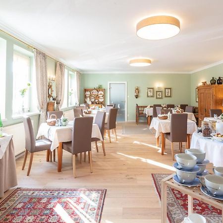Donauhof - Hotel Garni Weissenkirchen in der Wachau Dış mekan fotoğraf
