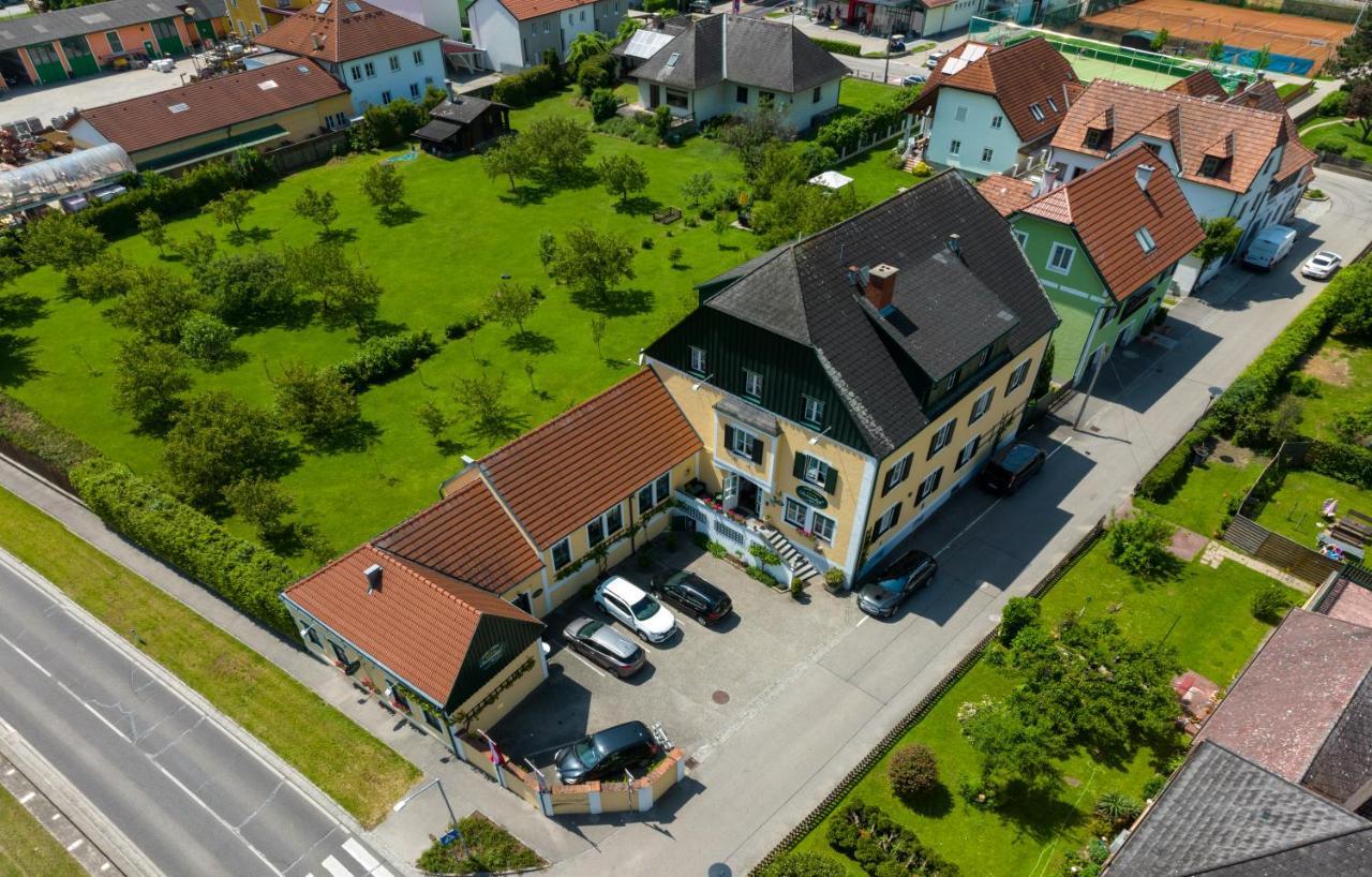 Donauhof - Hotel Garni Weissenkirchen in der Wachau Dış mekan fotoğraf